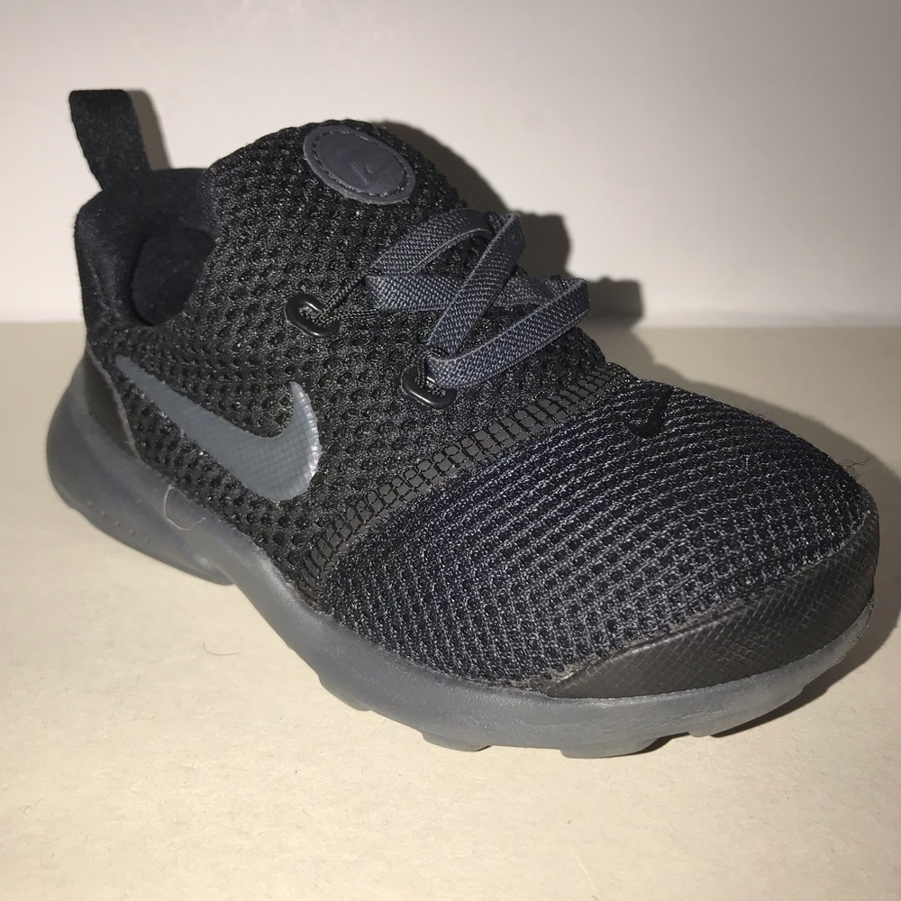 TODDLER BOYS: Nike Presto Fly, Black - Size 8C